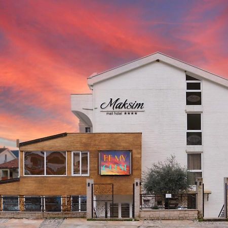 Hotel Maksim Herceg Novi Exterior foto
