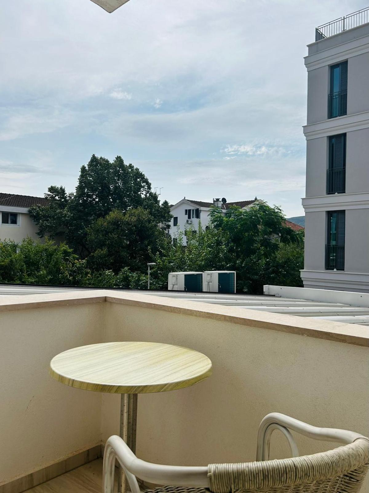 Hotel Maksim Herceg Novi Exterior foto